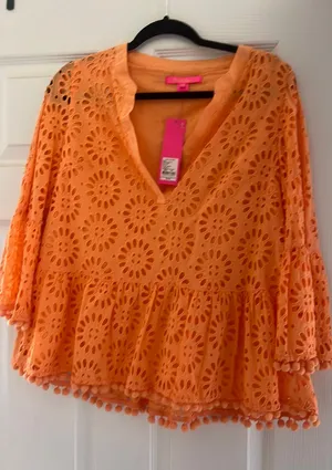 Lilly Pulitzer Top thumbnail 1