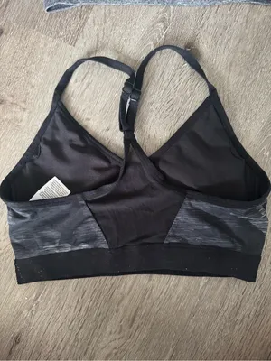 Gray Seamless Sports Bra with Pink Trim & Black Camouflage Bralette thumbnail 2
