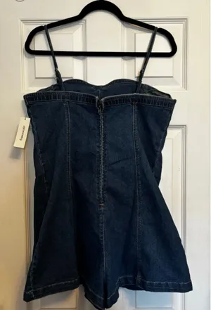 Francesca's Blue Denim Sweetheart Romper M thumbnail 1