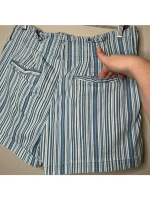 American Eagle Outfitters Womens Mom Shorts Size 14 Blue/White Striped nautical thumbnail 7