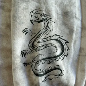 Hollister Y2K Dixie D’Amelio 2001 dragon graphic Tie Dye Crew Neck Limited S thumbnail 5