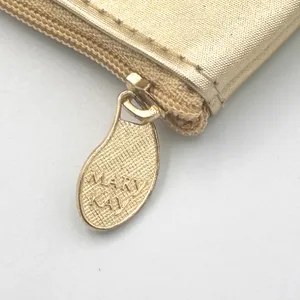 Vintage‎ Mary Kay Makeup Bag Pouch Gold Metallic Glam Travel Cosmetic 90s NEW thumbnail 5