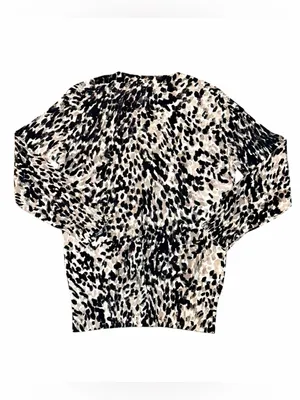 Banana Republic Gray Black & White Leopard Print Crew Neck Knit Sweater Sz S thumbnail 6