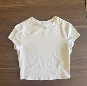 ALO Yoga White Short Sleeve Cropped Crew Tee thumbnail 6