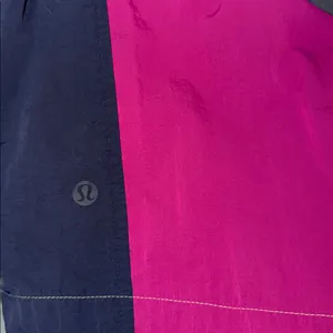 Lululemon Evergreen Shorts HR Drawcord ER Tie Logo Women Athletic Colorblock thumbnail 3