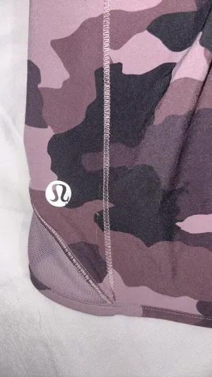 Lululemon Hotty Hot Shorts thumbnail 2