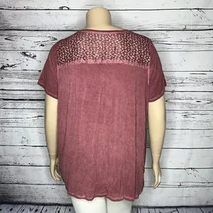 Maurices 24/7 NWT Size 2 Washed Purple Crochet Lace Knot Hemline Knit Top Shirt thumbnail 5