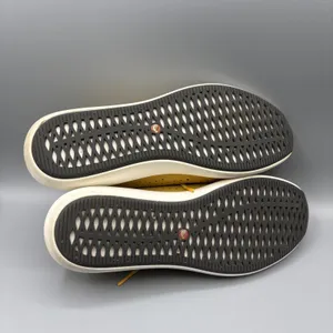 Clarks Unstructured Shoes Size 9.5 Yellow Lace Up Perforated Comfort Sneakers thumbnail 10