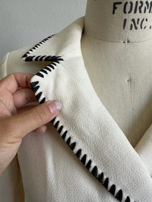 Tahari Womens Wool Blazer Cream Black Contrast Stitch Size 4 Vintage thumbnail 3