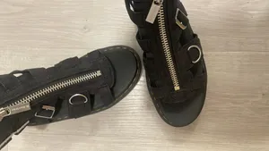 Sandals thumbnail 5
