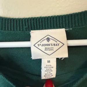 Womens Cotton Blend Sweater M Green Fox Terrier Dog Graphic Preppy Heritage thumbnail 2