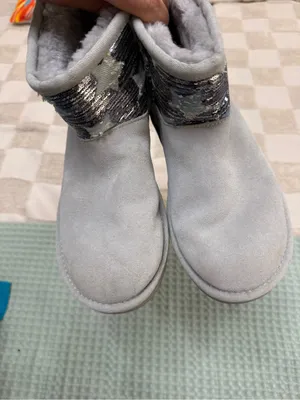 UGG Women's Classic Mini Sequin Stars boots in gray size‎ 6 thumbnail 6