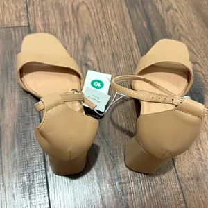 A new day Shelly Heels with Memory Foam Insole tan strappy shoe New thumbnail 7