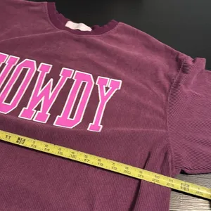 One‎ Eleven North Purple Howdy Corduroy Sweatshirt Womens Large Graphic Pullover thumbnail 3