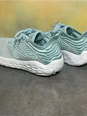 New Balance Fresh Foam Beacon V3 Women's Light Blue Sneakers Size 7B thumbnail 9