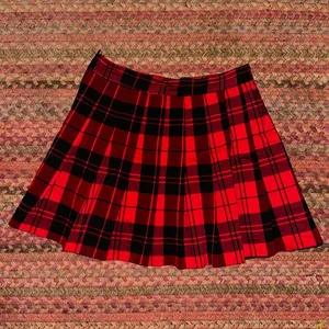 Love Tree Red Plaid Pleated School Girl Skirt thumbnail 1
