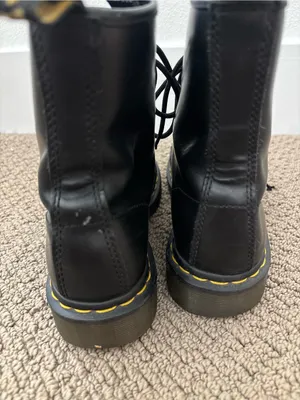 Dr. Martens 1460 Smooth Leather Lace-Up Boots in black thumbnail 7