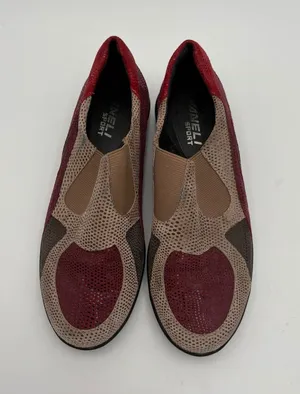 Vaneli Sport “Attie” Woman’s 6M Multicolor Slip-On Textured Leather Suede Shoes thumbnail 1