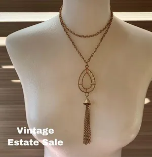 Vintage Estate Sale crystal like gold tone thumbnail 2