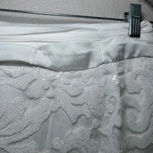 Naked Wardrobe White Sequin Lace Mini Skirt Ruched Satin Waist Pleated S nwot thumbnail 3