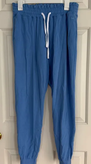 Hollister joggers thumbnail 1