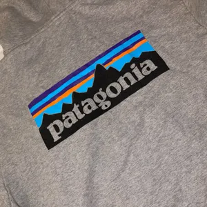 Patagonia Heather Gray Zip-Up Jacket Size Medium AS IS thumbnail 3