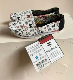 TOMS x Monopoly Women’s Game Board Flats Size 7.5 NEW NWT thumbnail 1