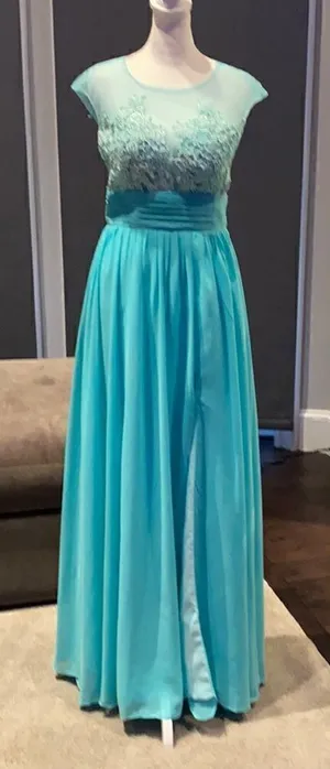 Women’s Chiffon Lace Appliqué Dress with Slit Prom Party Wedding NWOT 8 thumbnail 1