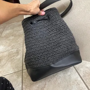 Lauren Ralph Lauren Black Woven Straw Bucket Bag Faux Leather Trim Drawstring thumbnail 2