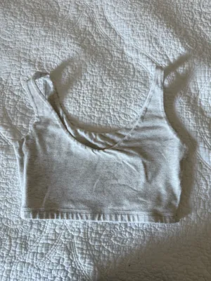 Brandy Melville Tank Top thumbnail 2