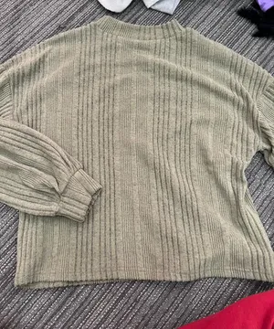 Shien Green Sweater thumbnail 2