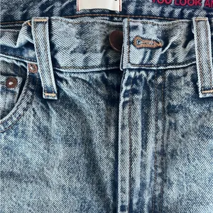 Alice + Olivia Blue Denim Jeans thumbnail 4