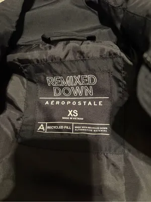 Aeropostale Black Quilted Sleeveless Puffer Vest thumbnail 3