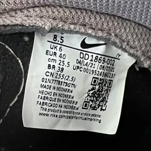 Nike NIB  Dunk High Moon Fossil thumbnail 10