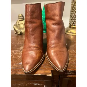 Lucky Brand Cognac Leather Pointed Toe Western Ankle Boots Women’s 7 thumbnail 4