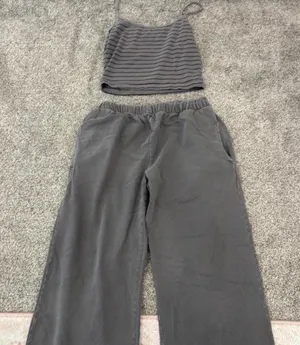 Brandy Melville Set thumbnail 1