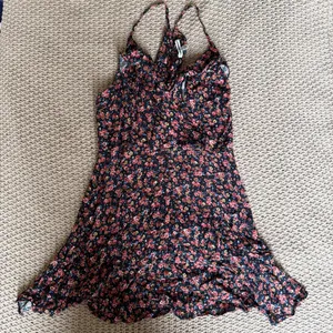 American Eagle Floral Dress thumbnail 1
