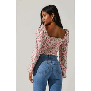💕ASTR THE LABEL💕 Floral Tie Shoulder Long Sleeve Top ~ Pink Floral Print M NWT thumbnail 7