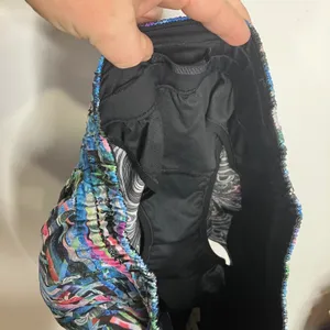 Lululemon seawheeze tracker shorts special edition multicolor women's size 6‎ thumbnail 9