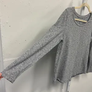 Ann Taylor LOFT Womens Small Grey Striped Long Sleeve Cotton Scoop Neck Top thumbnail 3