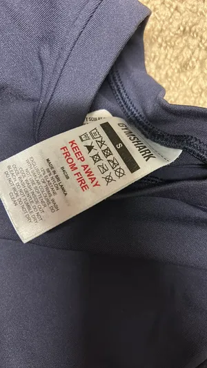Gymshark Top thumbnail 2