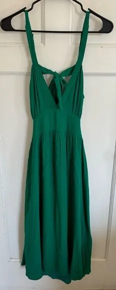 Lulus green tie back midi dress size large. thumbnail 1