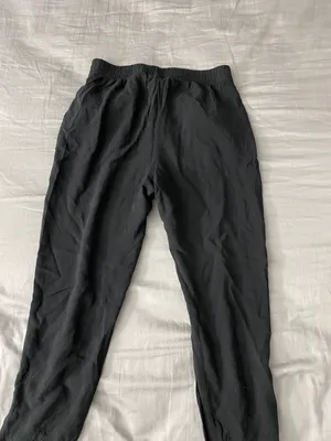 H&M Black Bottoms thumbnail 4