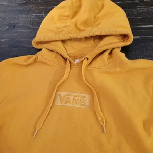 Vans Yellow Cropped Hoodie Women’s Large Checkered Logo Pullover Sweatshirt thumbnail 2