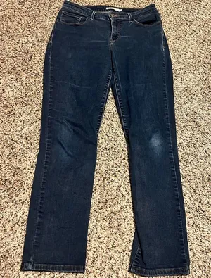 Levi's Classic Mid Rise Skinny Jeans Dark Wash Denim‎ Women's Size 10 thumbnail 1