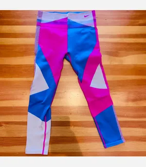 Nike Sculpt Lux Tight Fit Colorful Leggings EUC thumbnail 9