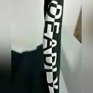 Divided by H&M Deadly Long Sleeve t-shirt - Black-‎ Size Large thumbnail 4