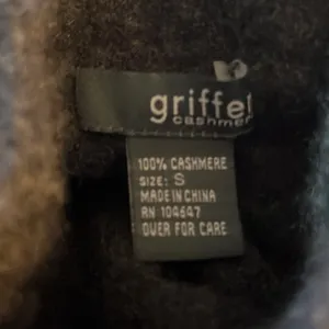 Griffen Cashmere Sweater Gray thumbnail 3