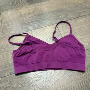 Athleta Women’s Medium Magenta Purple Unpadded Sports Bra thumbnail 2