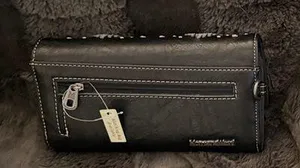 Montana West Wristlet New with Tags thumbnail 2